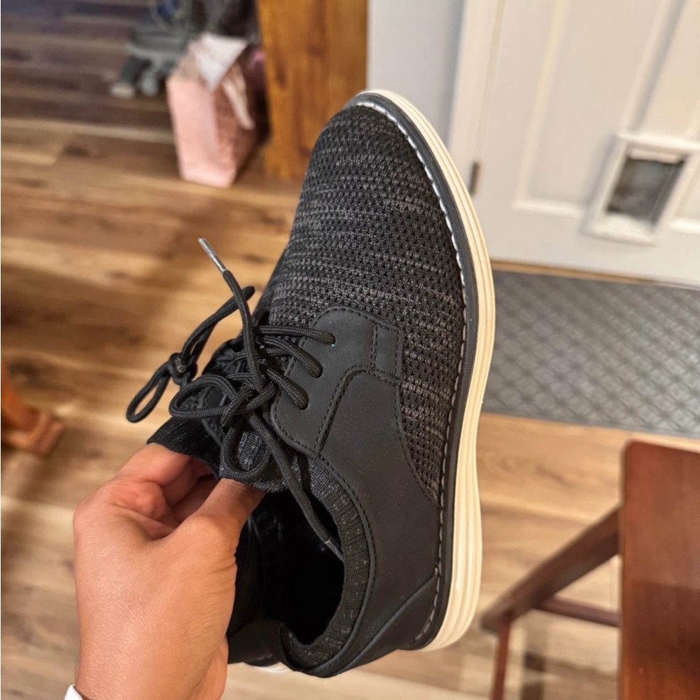 Little boy’s dress shoe